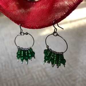 NWOT green crystal bead hoop earrings